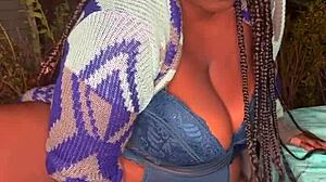 She creates a DIY dildo from veggies for her pussy fetish