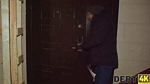 Debt4k hairdresser gets handsy with sexy blonde teen in bathroom