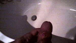 I cummed so hard while masturbating my cock alone