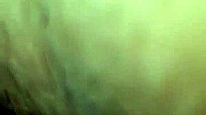 Soția latină BBW își împărtășește curbele într-o aventură casual. Doar distracție pură.