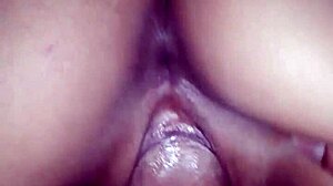 isn't my girlfriend's riding so sexy in public?