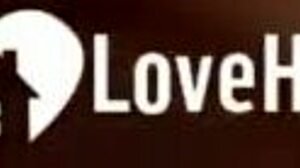 hot girlfriend says yes to banging on camera