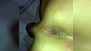 Comendo a putinha de jundiaí saiu sangue do cuzinho dele