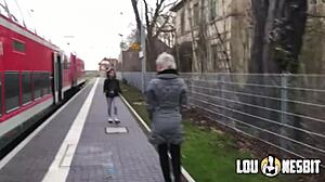 Von Älterer Freundin Verführt By Lou Nesbit