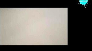 Pinky diz, monta minha buceta sem camisinha fora do hotel