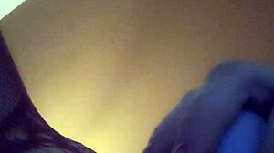 Leftyxlucci Pleasures Herself