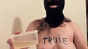 Esclave F In Humiliation And Uro Session!