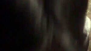 Getting a blowjob in the mall shop 😏