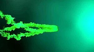 Lavando lousa mas deu vontade de fuder n�o aguentei dei com tudo minha buceta molhadifnha