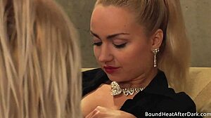 Enorm lesbisk hembiträde retar och klär av sig för sin härskarinna nu!