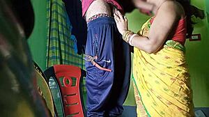 indian bhabhi drilled by electrician