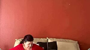 Raw Pussy Massage Turns Into Wild Solo Action in Private Room