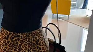 While apartment hunting, I got some bbc from the broker 😏