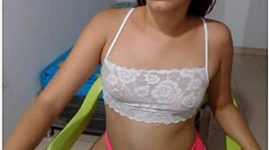 curious webcam show with leandrinha from andradina