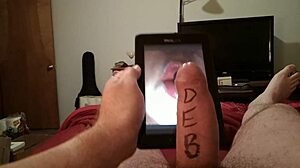 Cyberdebb Performs Hands-Free Virtual Blowjob Tribute With Cum