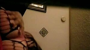 Wife Getting Ready For Dick