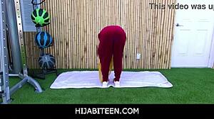 فتاة حجاب 18+ 18+ مدربة تنيك عميلة عربية غريبة بقوة