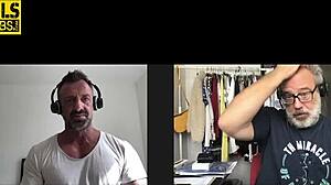 Kinky Amateur Performing Oral Act