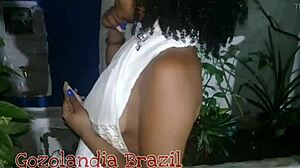 Latina Paty Bumbum Serves Delivery Guy In Lingerie