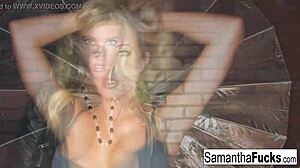 samantha teases with her blonde looks and big smile in solo scene