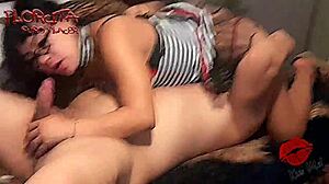 Peruvian amateur in a homemade scene with handjob