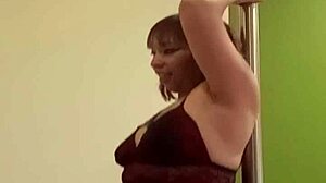 dana barzagli shakes her big latina ass dancing