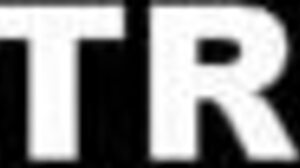 Enfermera joven Natalie Porkman seduce a hermanastro para sexo salvaje