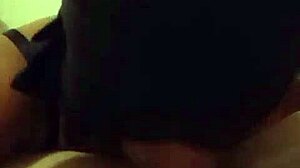 Putinha submissa babando pau do mestre calada