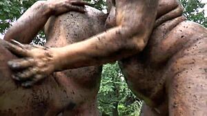 dirty lesbian duo gets wild together