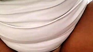 loira safada sentando na rola com big tits