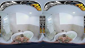 Kali Roses In VR Bath, Looking Hot 😘