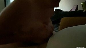 I had jenna jaymes stop by to give me some head