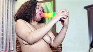 Close Up Wet Pussy Play