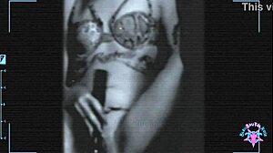 Watch viper play with her ass in leather heels?