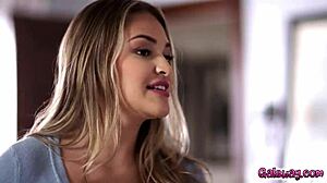 Cazzo! Jayden Cole Scopa Gizelle Blanco Durante Una Chiamata Telefonica!