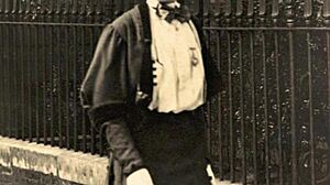 retro vintage hairy pussy in pornostalgia waterloo road 😘