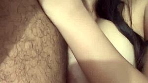 Nevěřící švagrová dává intenzivní oralní potěšení