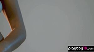 batendo punheta e gozando muito