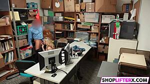 what did this teen thief do to escape the shop guard?