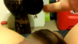 Girl plays with toys while masturbating solo 😊