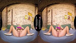 Solo blonde girl izzy delphine is masturbating in vr
