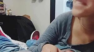 My latina roommate blows me after shower and cums too 😍