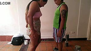 nada como clases personalizadas con el instructor colombiano para quemar calorias y follar rico?