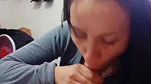 My latina roommate blows me after shower and cums too 😍