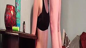 Exclusive Blowjob Video for Rich Members Featuring Deepthroat and Hardcore Action