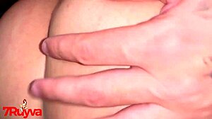 Comeu a buceta da cunhadinha e gozou no cuzinho