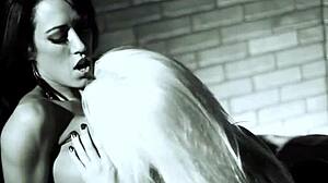 Britney wants fun and capri joins