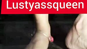 lustyassqueen fingers her naughty pussy in masturbation