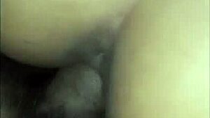 Setiap dia datang sorang, dia nak kongkek bontot aku je