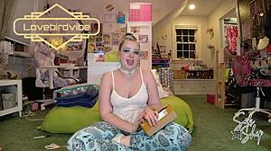 testing lovebirdvibe toy with close-ups